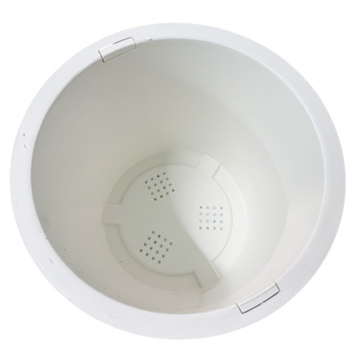 ROUND Nordic Self-Watering Plant Pot (Plastic)