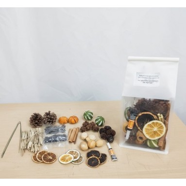 Natural decoration kit